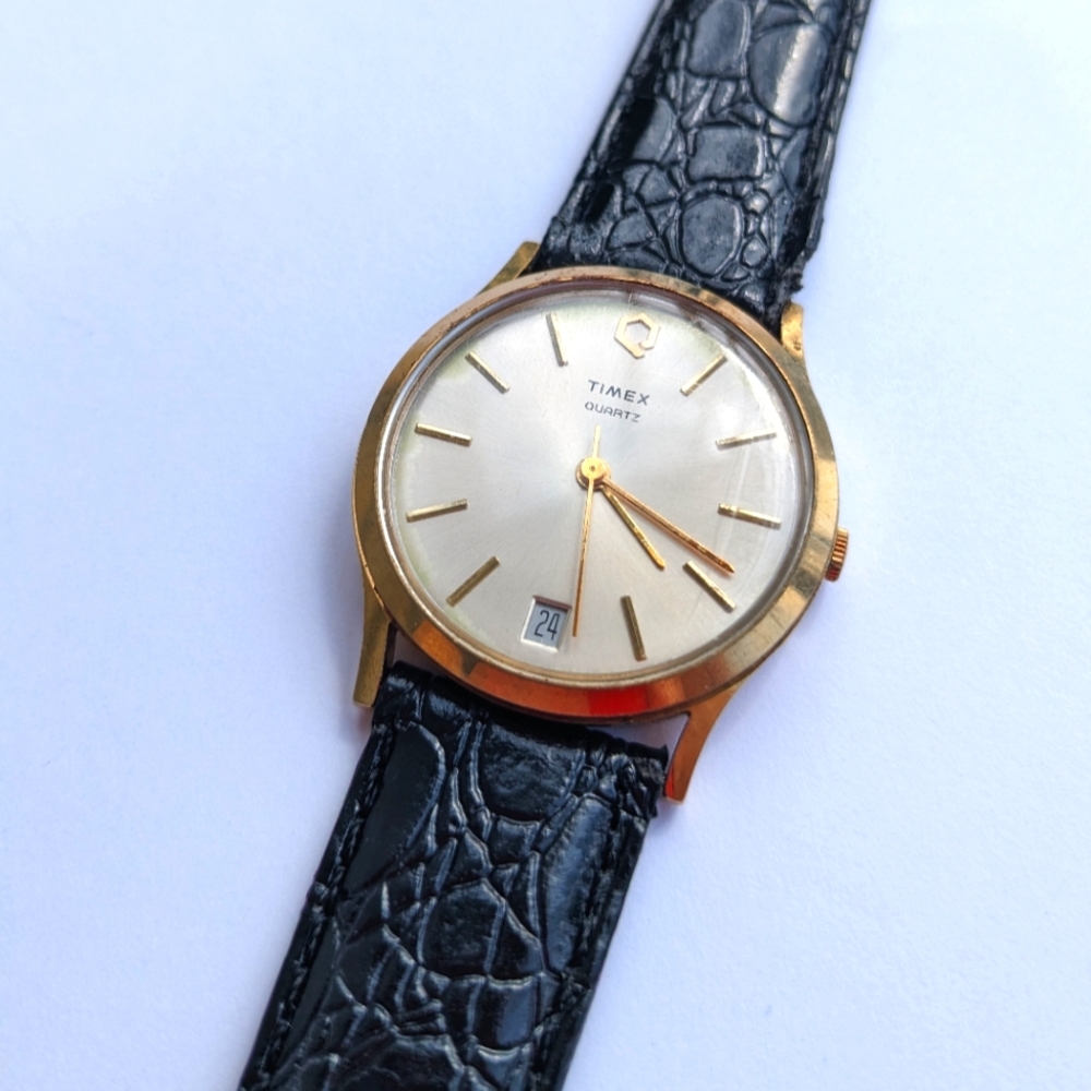 Timex Q Quartz with Date Three M Cell Vintage Watch